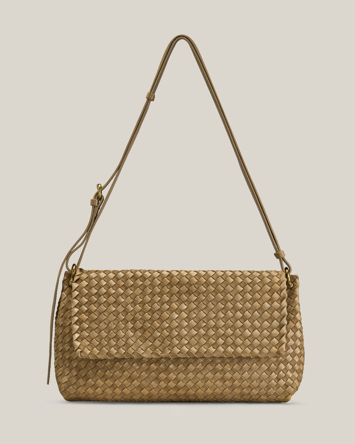 Coco -Flap bag intrecciata in pelle deserto
